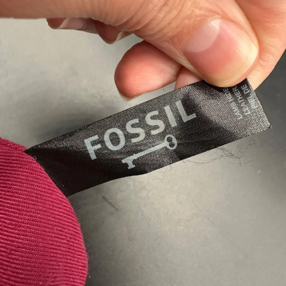 Fossil Red Leather Crossbody Purse 1954 Adjustable Strap Brass Accents READ - Picture 6 of 15